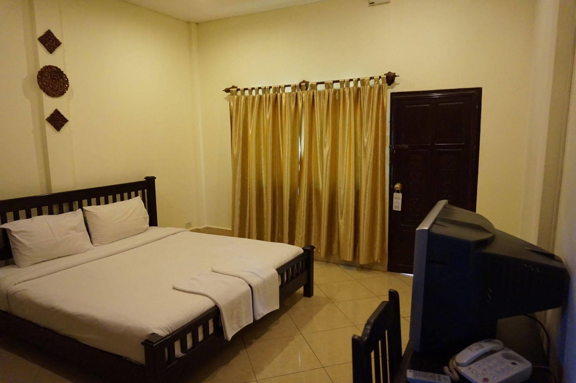 Domon Hotel Vientiane Extérieur photo