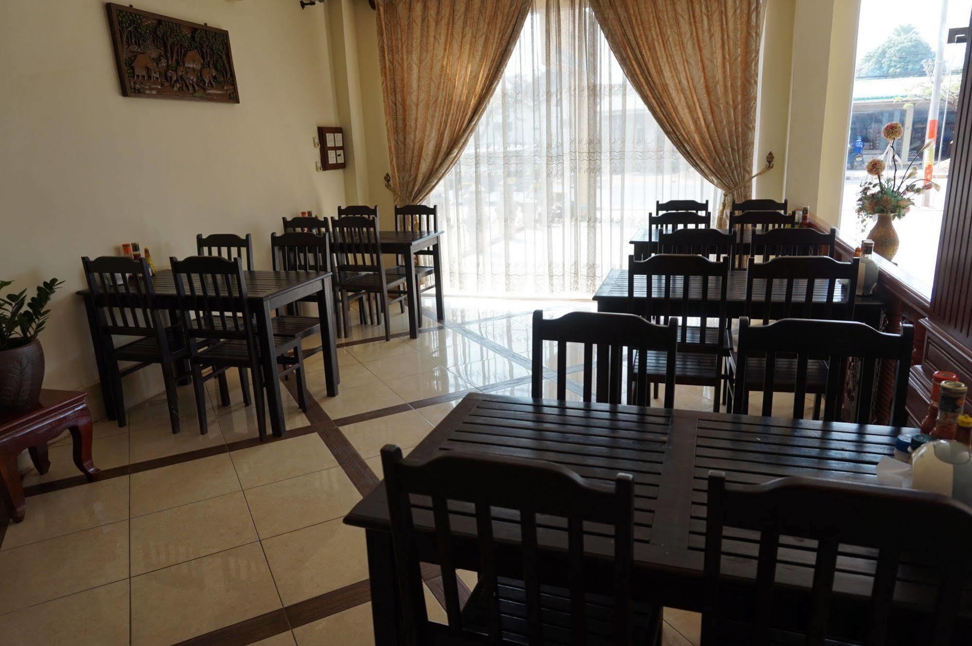 Domon Hotel Vientiane Extérieur photo